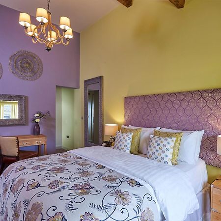 The White Hart At Lydgate Hotel โอลดัม ภายนอก รูปภาพ