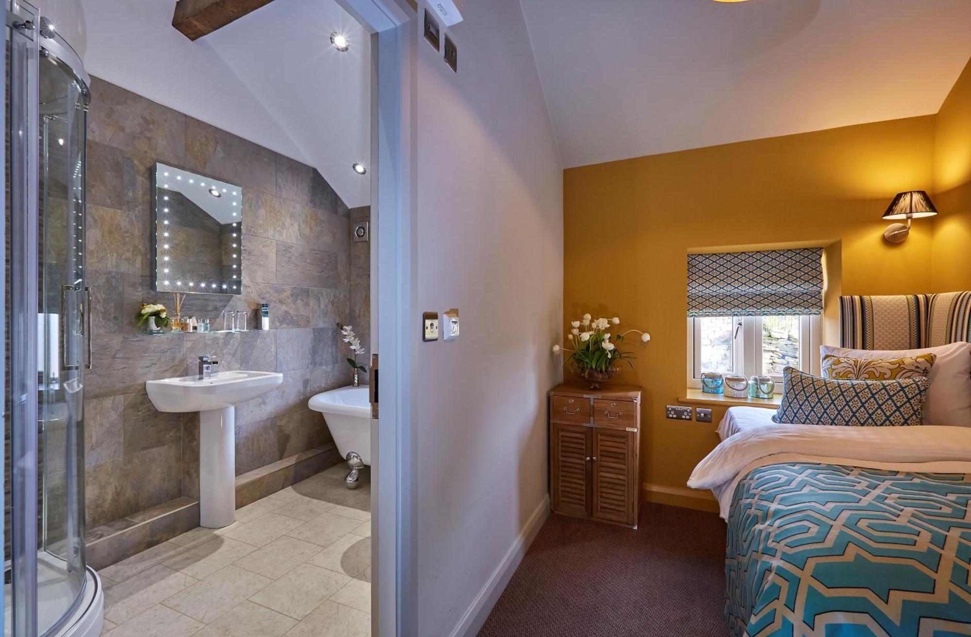 The White Hart At Lydgate Hotel โอลดัม ภายนอก รูปภาพ